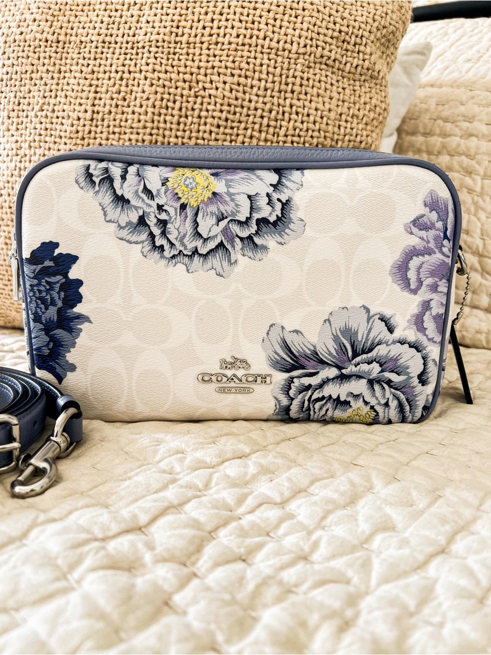 Coach Jes Crossbody - Kaffe Fasset Collaboration LIMITED EDITION  -Chalk/Floral